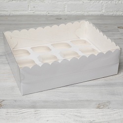 Коробка на 12 капкейков "Волна" Белая